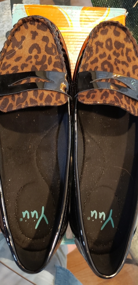 Black patent leather and leopard print flats
